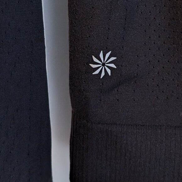 Athleta In Motion Seamless Long Sleeve, Black, Medium - Picture 6 of 6